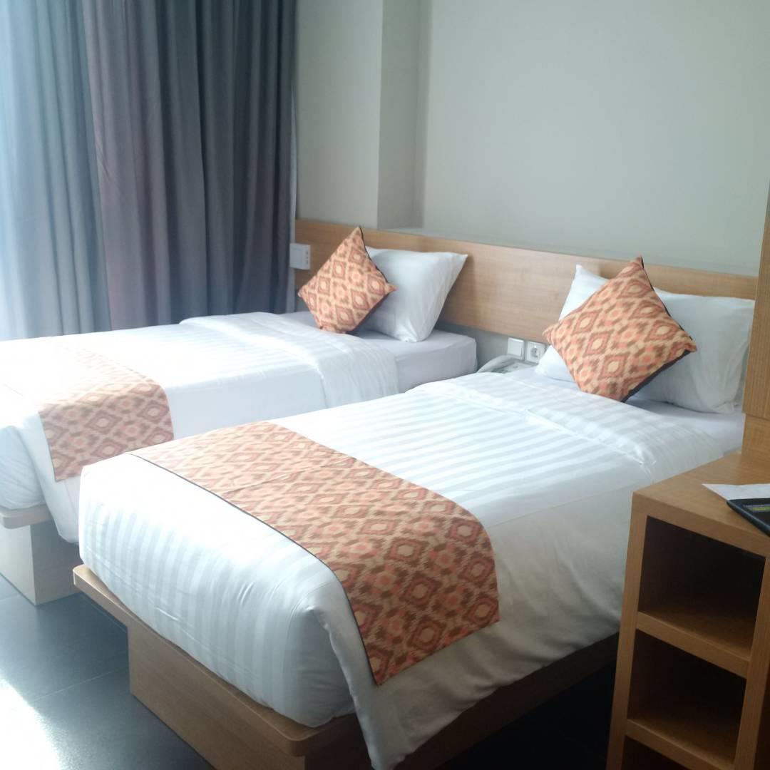 Maple Hotel Grogol Джакарта Екстер'єр фото